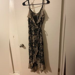 Khush beautiful Black and Tan wrap dress size large NWT